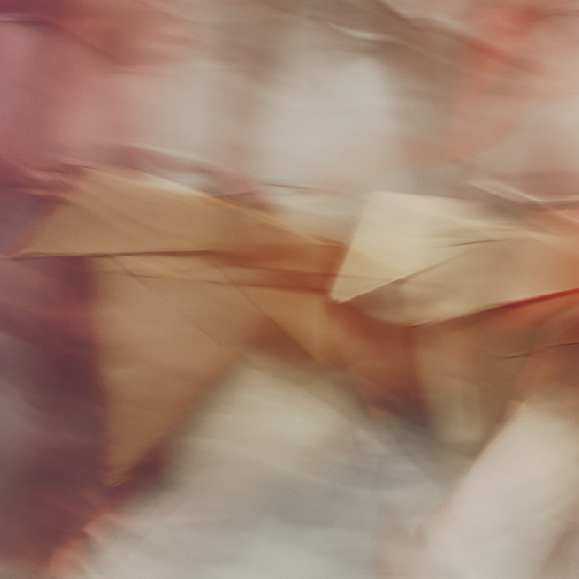 49806484242752,49806484013376,49806483947840
